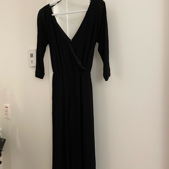 Babaton jumpsuit in black - Picture 6 of 7